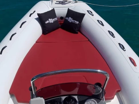 Ein Altamarea Wave 20 mieten in Palermo