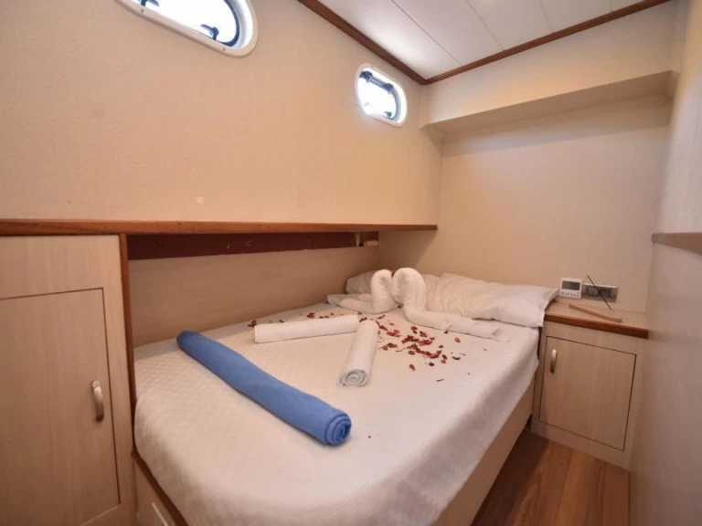 Bootsverleih costom made costom made Fethiye Samboat