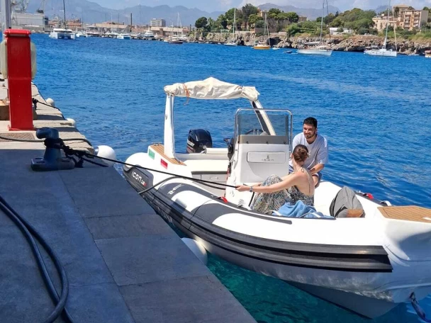 Schlauchboot mit oder ohne Skipper icon mieten in Palermo