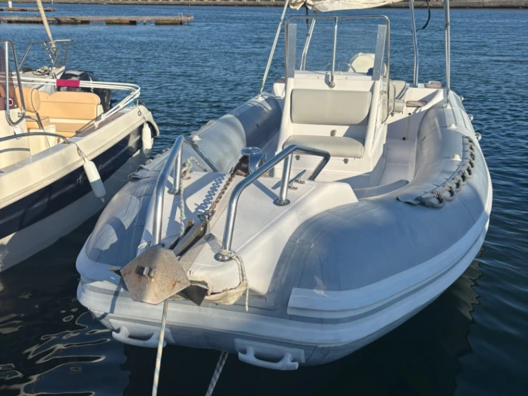 Schlauchboot mieten in Cagliari - Sacs Madras 750