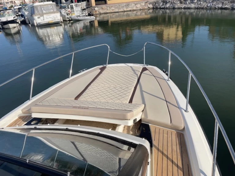 Quicksilver Activ 875 Sundeck mieten Bormes-les-Mimosas