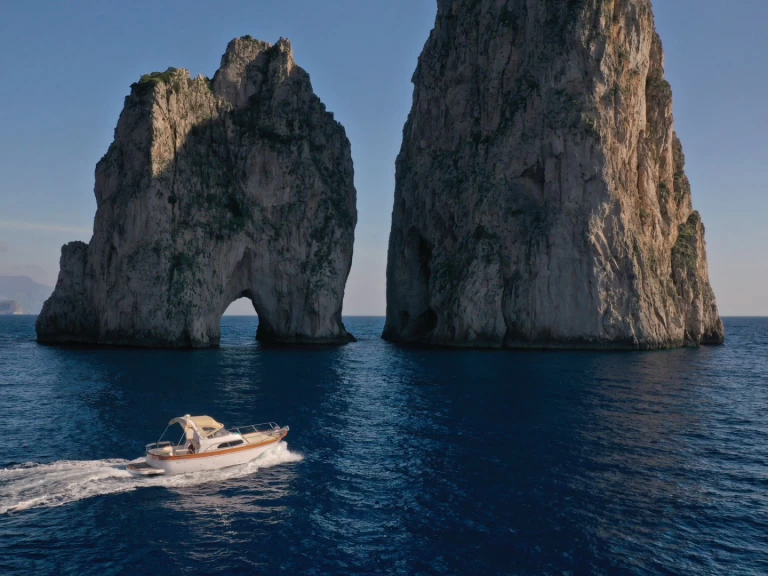 Motorboot mieten in Sorrent - Mimi Libeccio 850 Sport