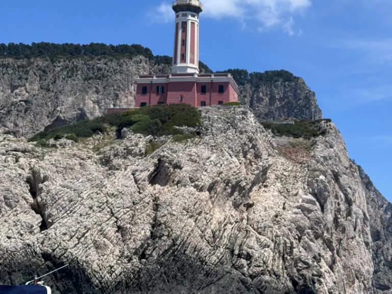 Vermietung Motorboot Cantiere Mimi mit Führerschein