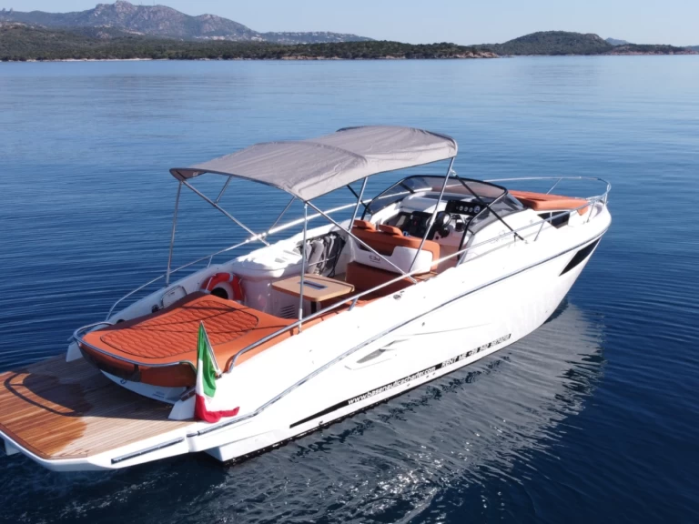 Bootsverleih Cranchi Endurance 30 Porto Cervo Samboat