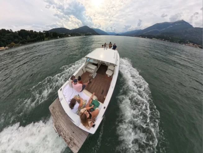 Ein Bertram Bertram 31 mieten in Como (City)