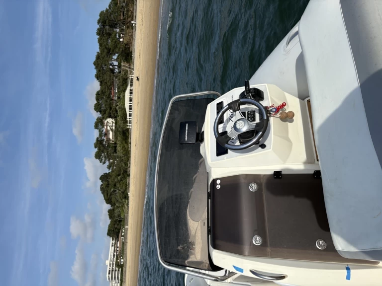 Schlauchboot mit oder ohne Skipper Nautica Led mieten in Cap Ferret