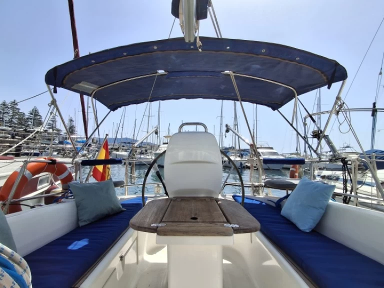 YachtCharter in Sant Antoni de Portmany - Bavaria Bavaria 30 Cruiser auf SamBoat