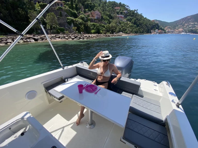 Boot mieten Mandelieu-la-Napoule günstig Pacific craft 750 sun cruiser