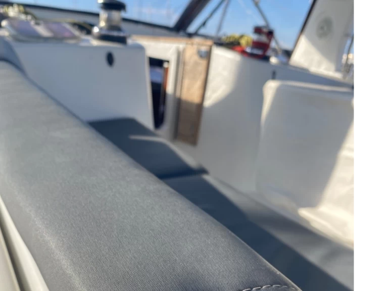 Segelboot mieten in Sitges - Bénéteau Oceanis 500