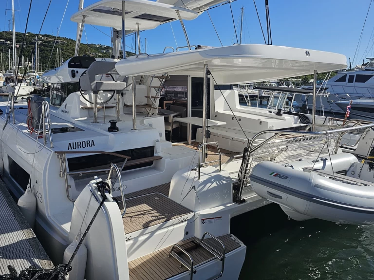 Ein Lagoon Lagoon mieten in Tortola