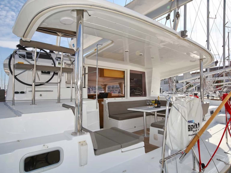 Katamaran mit oder ohne Skipper Lagoon mieten in Trogir