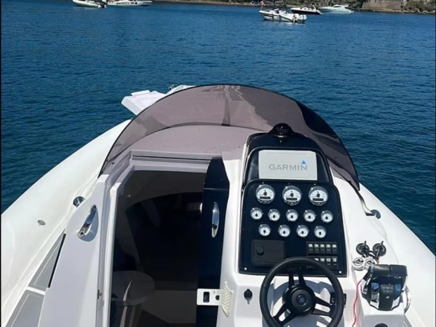 Sea prop RIB 33 mieten Monte di Procida