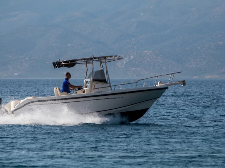 YachtCharter in Ýdra - Boston Whaler Boston Whaler 23 Outrage auf SamBoat