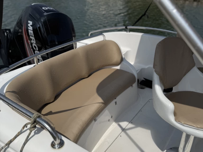 Motorboot mieten in Carnon-Plage zum besten Preis