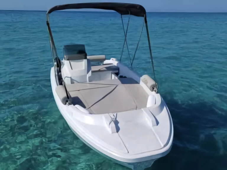 Motorboot mieten in Galéria - ROTO 450 S FAMILY