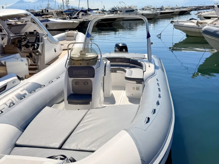 YachtCharter in Porto di Mergellina - Asso CHARISMA PASSIONE auf SamBoat