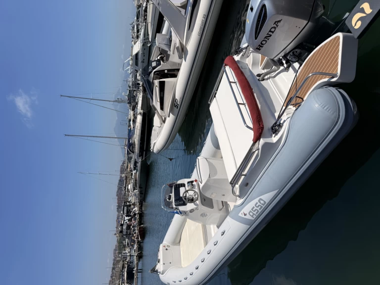 Bootsverleih Asso Myth Porto di Mergellina Samboat