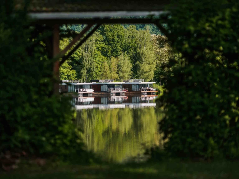 Hausboot mieten in Höxter - FLOATING 44