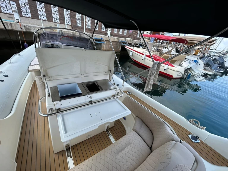 Schlauchboot mit oder ohne Skipper Zodiac mieten in Torrevieja