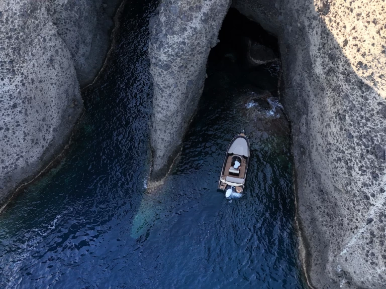 Vermietung Motorboot Poseidon mit Führerschein