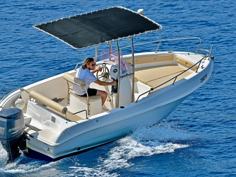 YachtCharter in Hvar - Bellingardo OPEN 550 auf SamBoat