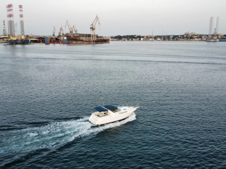 Motorboot mieten in Pula zum besten Preis