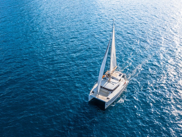 Ein Bali Catamarans Bali 4.1 mieten in Palermo