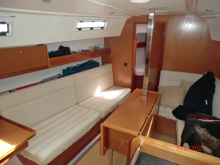 Segelboot mit oder ohne Skipper Bavaria mieten in La Rochelle