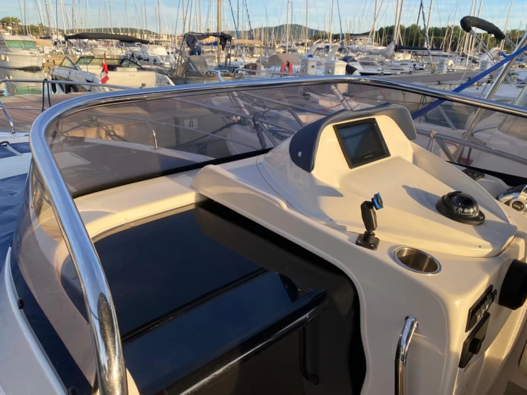 Motorboot mieten in Saint-Tropez zum besten Preis