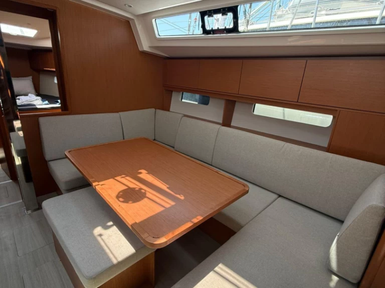 YachtCharter in Lavrion - Bavaria Bavaria C46 auf SamBoat