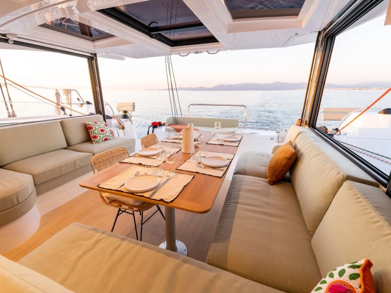 Katamaran mieten in Le Marin zum besten Preis