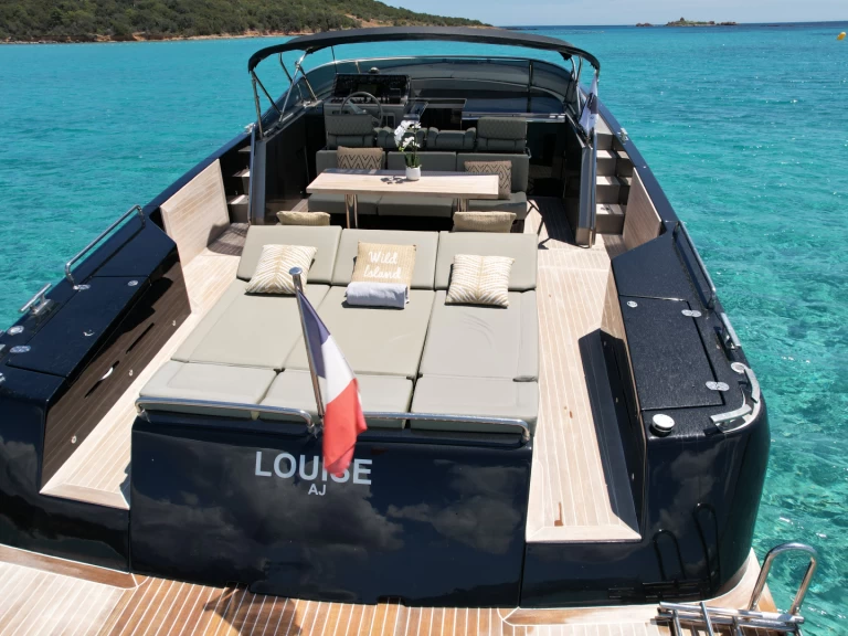 Continental 50 mieten Porto-Vecchio