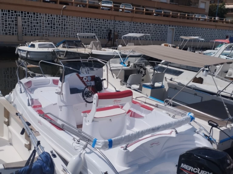 Motorboot mit oder ohne Skipper Blumax mieten in Mandelieu-la-Napoule