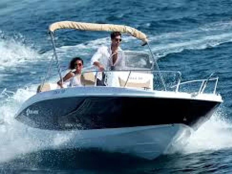 Motorboot mieten in Portocolom zum besten Preis