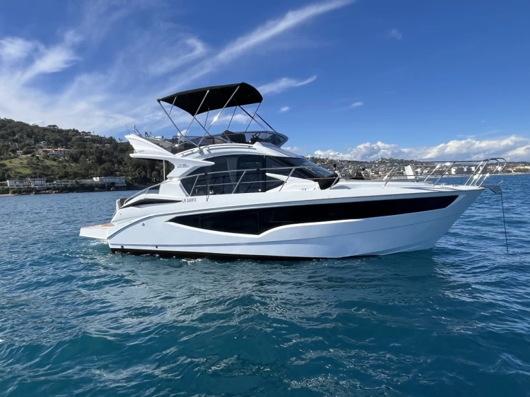 YachtCharter in Cannes - Galeon Galeon 360 Fly auf SamBoat