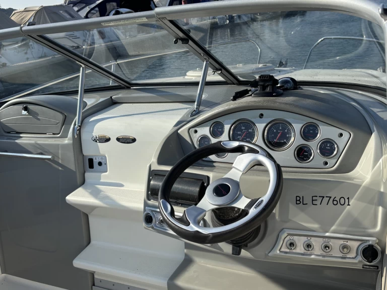 Vermietung Motorboot Bayliner mit Führerschein