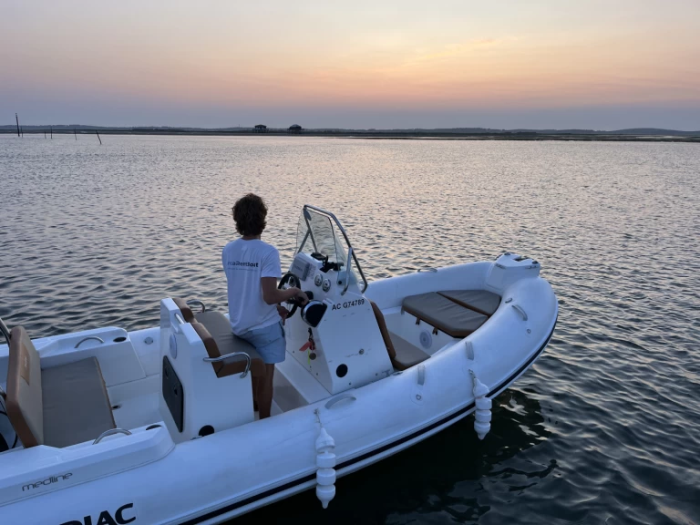 Schlauchboot mit oder ohne Skipper Zodiac mieten in Arcachon