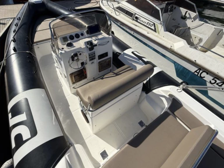 Ein Joker Boat Clubman 26 mieten in Arcachon