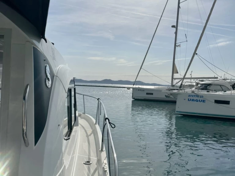 Boot mieten Borik Marina günstig Antares 8 OB