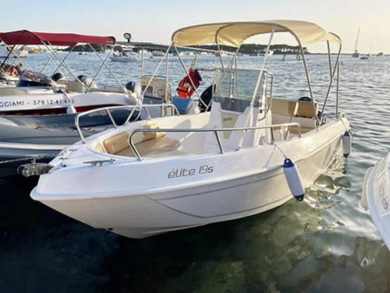 Boot mieten Capri günstig 21