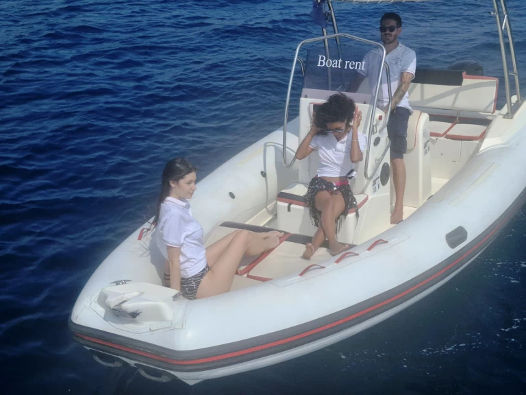 Schlauchboot mieten in Sanremo zum besten Preis