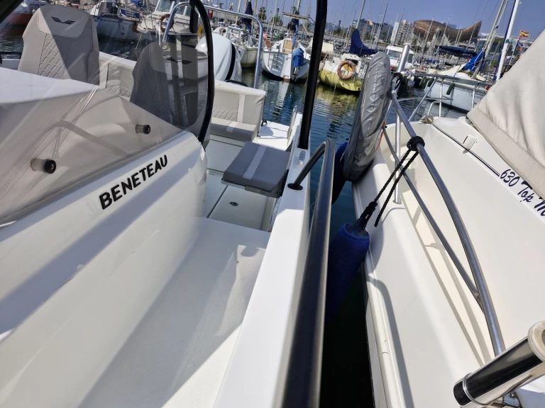 YachtCharter in Barcelona - Bénéteau Flyer 8 SUNdeck auf SamBoat