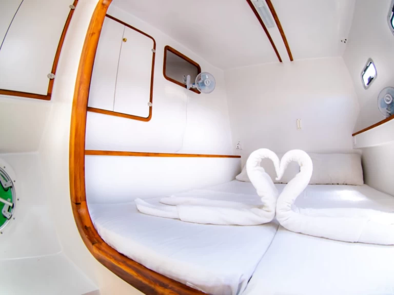 Katamaran mieten in Trincomalee zum besten Preis