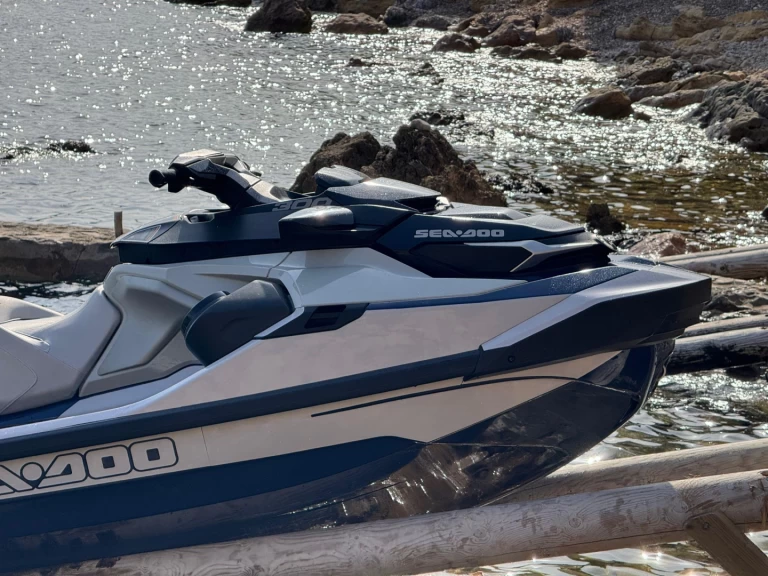 YachtCharter in Marina Ibiza - Sea-Doo Gtx limited 300 auf SamBoat