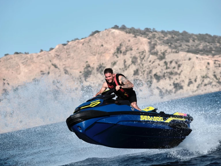 Vermietung Jetski Sea-Doo mit Führerschein