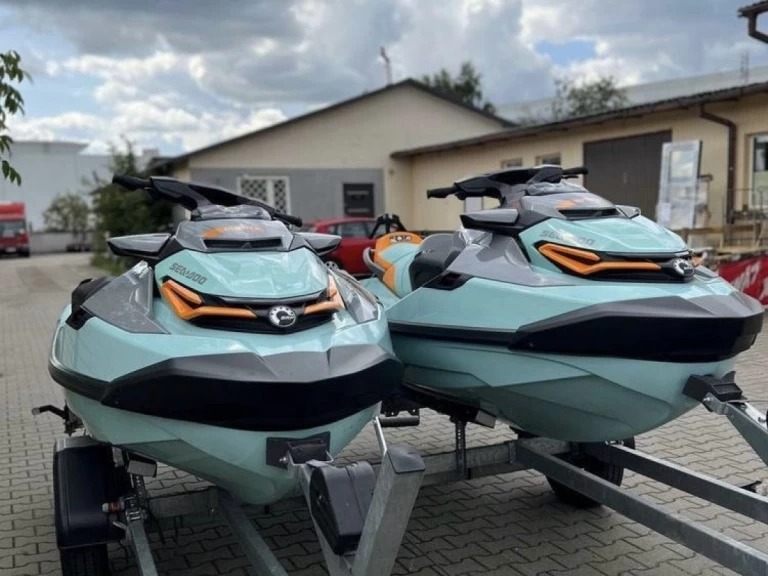Vermietung Jetski Sea-Doo mit Führerschein