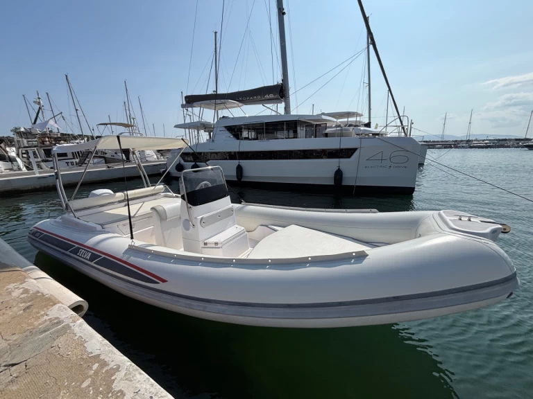 Schlauchboot mieten in Saint-Raphaël - Selva Selva D650 Ds