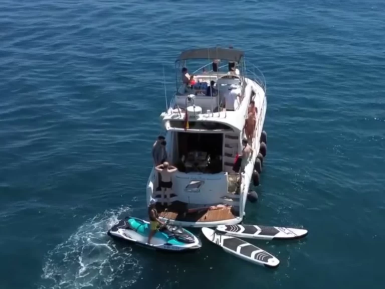 Bootsverleih Doqueve Majestic 46 Fly Marbella Samboat