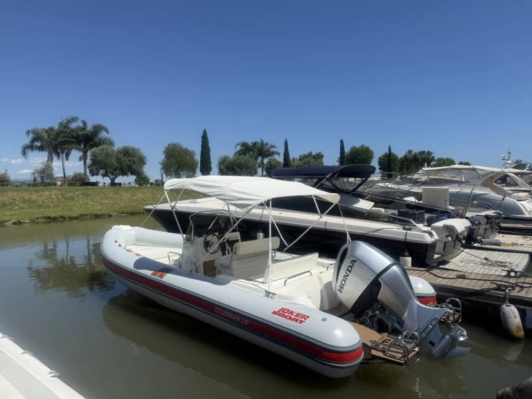Ein Joker Boat Clubman 26 mieten in Porto Badino