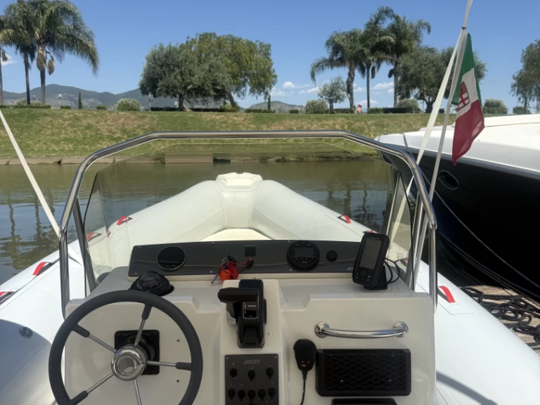 Boot mieten Porto Badino günstig Clubman 26